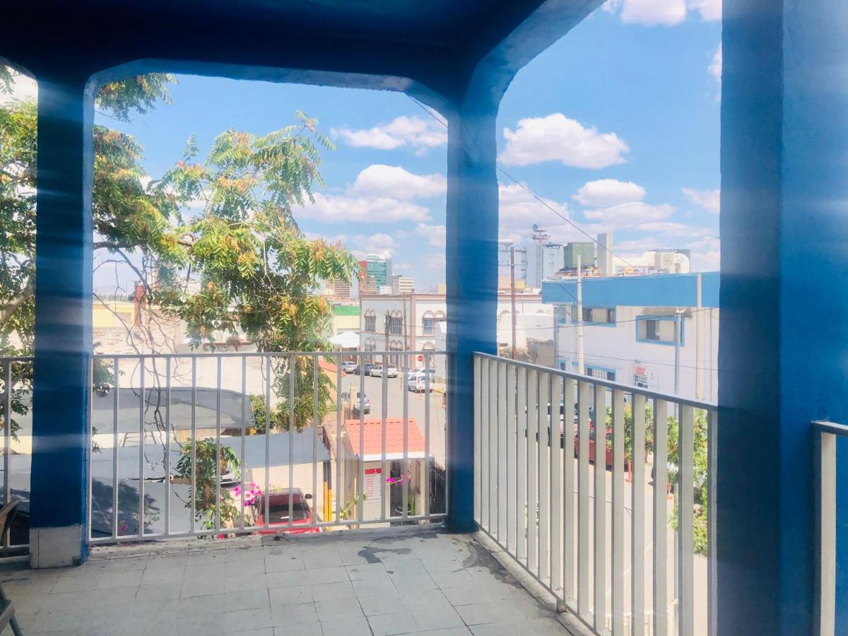 Hostal Kuira Ba By Rotamundos Chihuahua Bagian luar foto