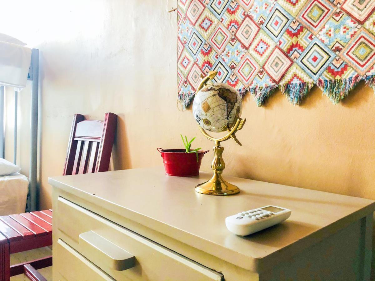 Hostal Kuira Ba By Rotamundos Chihuahua Bagian luar foto