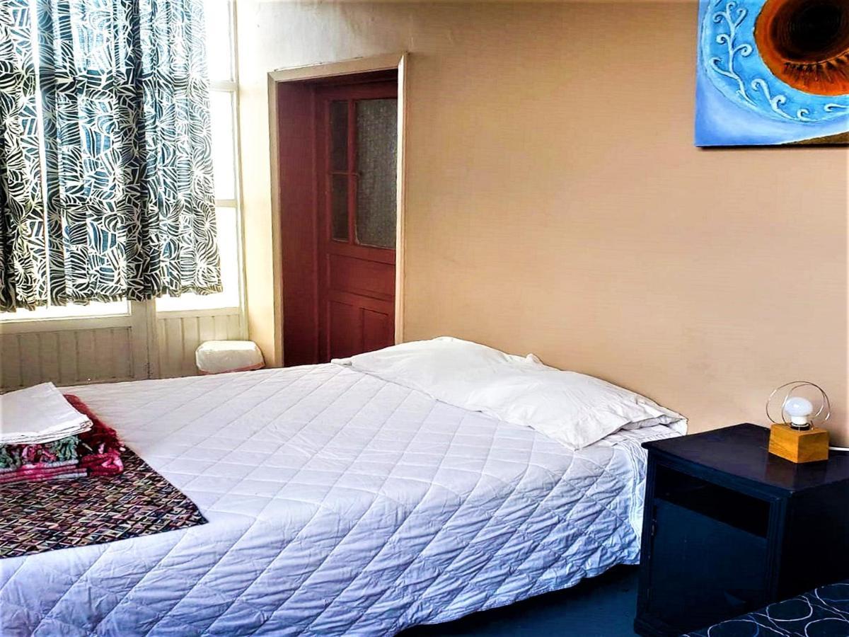 Hostal Kuira Ba By Rotamundos Chihuahua Bagian luar foto