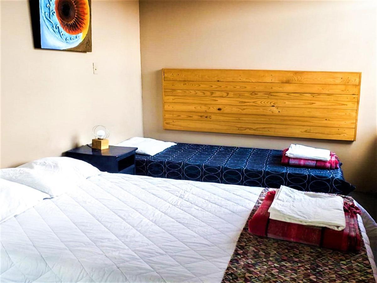 Hostal Kuira Ba By Rotamundos Chihuahua Bagian luar foto